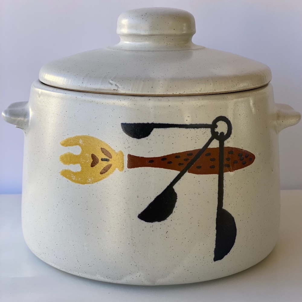 Mid-Century 1960s West Bend Bean Pot With Fork and Measuring Spoon Pattern